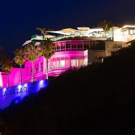 Casa de Férias Prime Sauzal 32 *